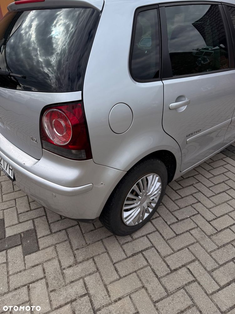Volkswagen Polo - 4
