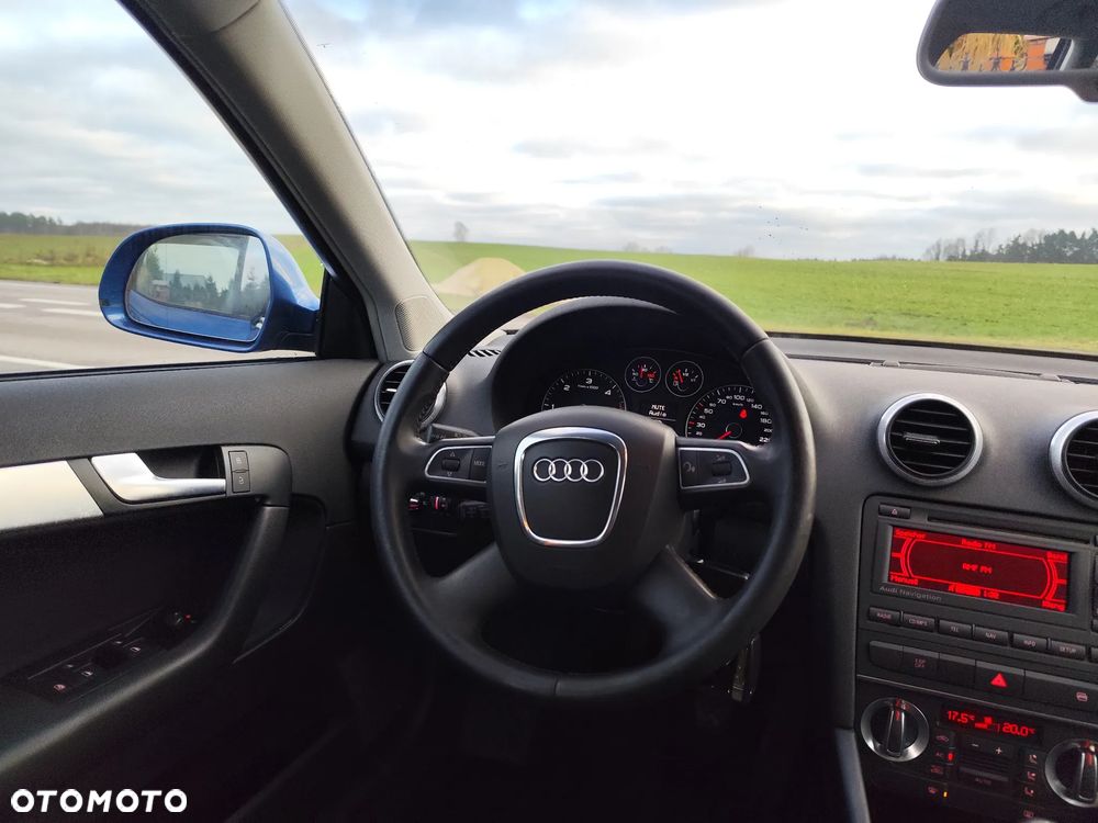 Audi A3 Sportback 2.0 TDI Ambition - 17