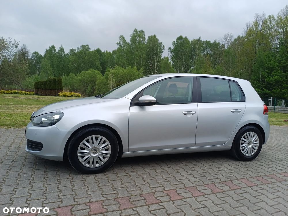 Volkswagen Golf - 16