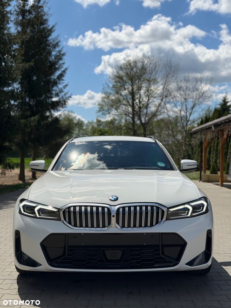 BMW Seria 3 320i M Sport - 3