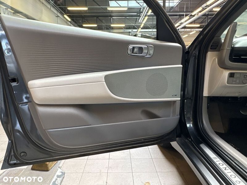 Hyundai IONIQ 6 77kWh Uniq - 14