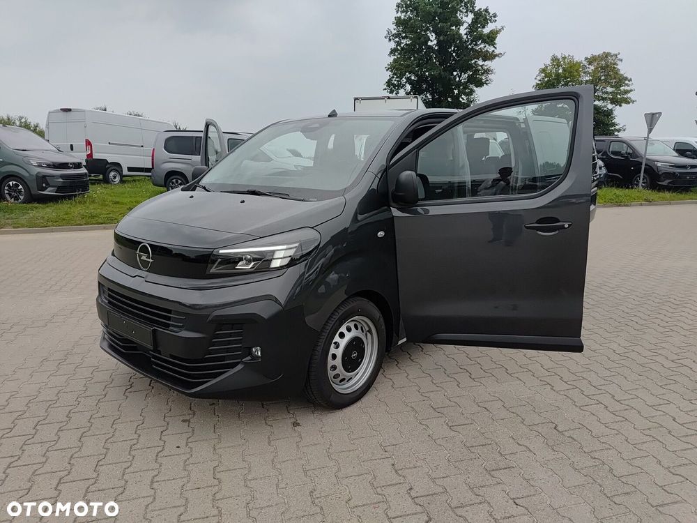 Opel Vivaro - 12