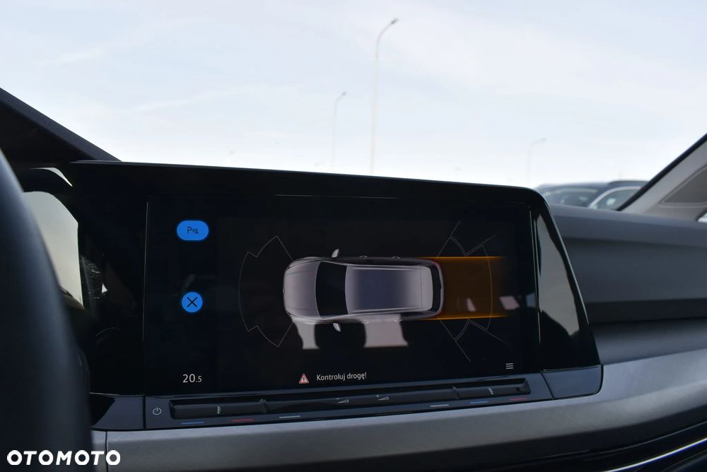 Volkswagen Golf 1.5 eTSI OPF DSG Life - 29