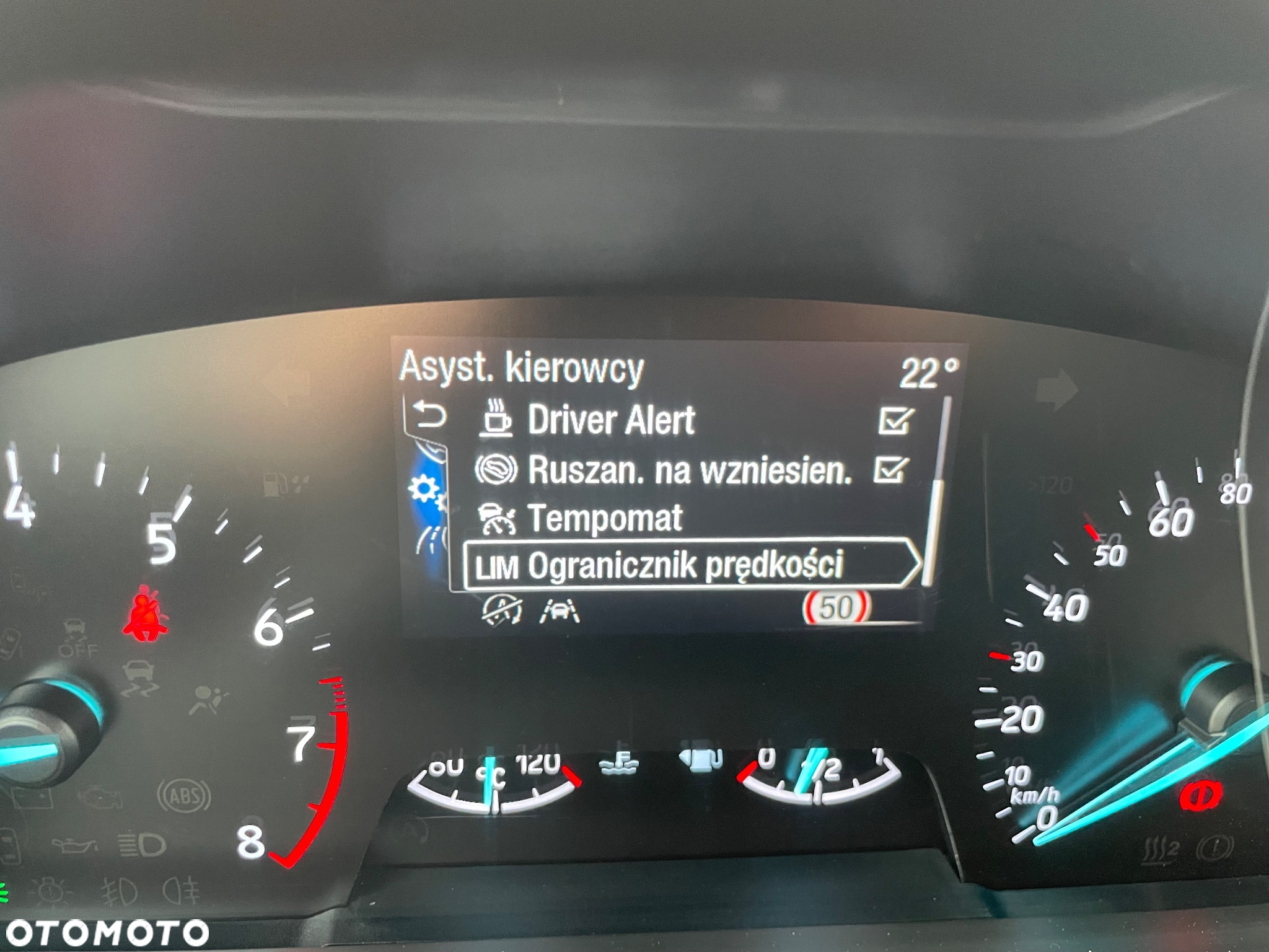 Ford Focus Turnier 1.0 EcoBoost Start-Stopp-System ST-LINE - 37