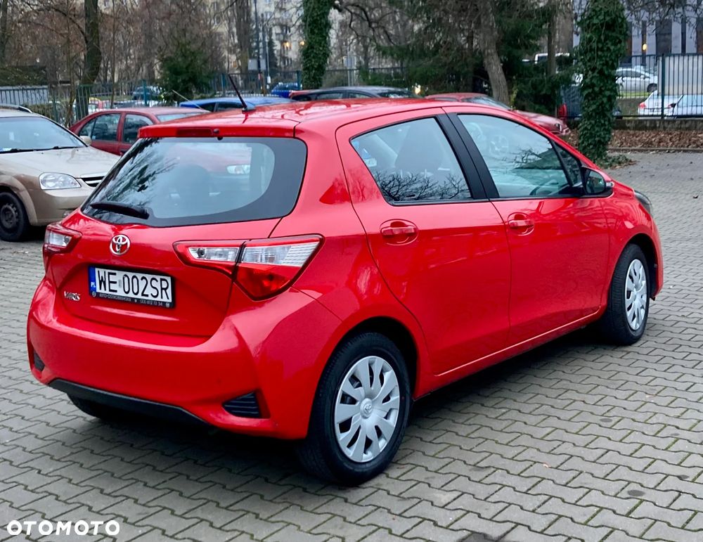 Toyota Yaris - 4