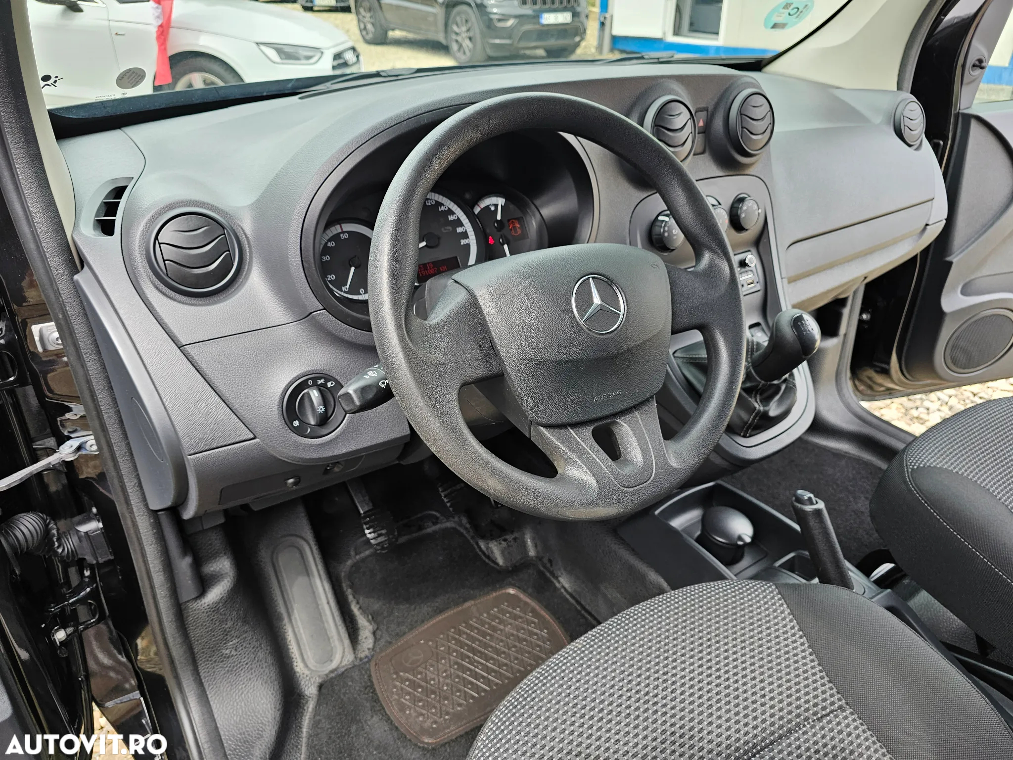 Mercedes-Benz Citan - 31