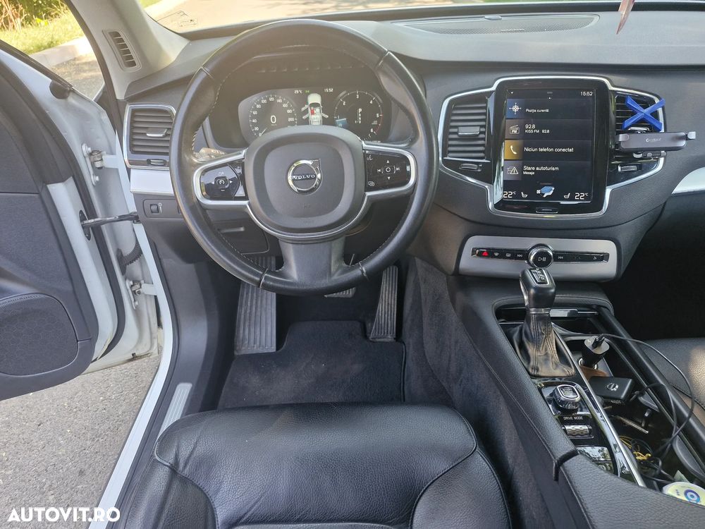 Volvo XC 90 D5 AWD Momentum - 5