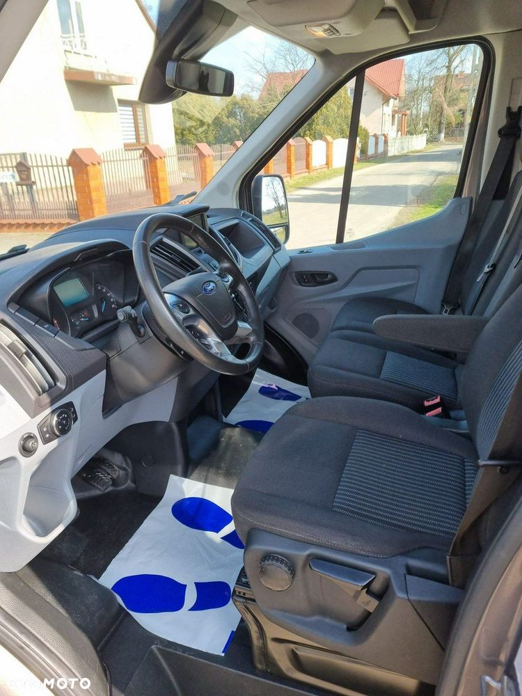 Ford Transit - 9