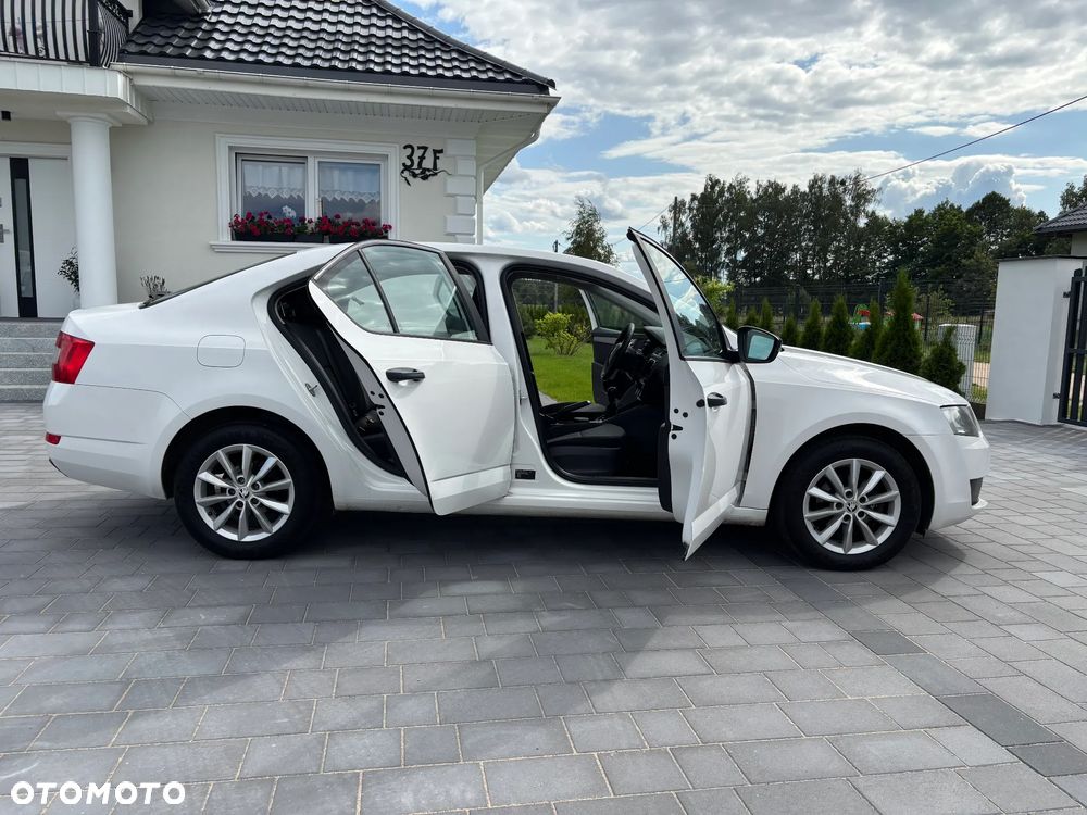 Skoda Octavia 1.6 TDI Elegance - 15