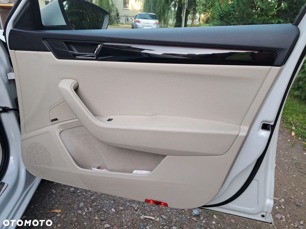 Skoda Superb - 32