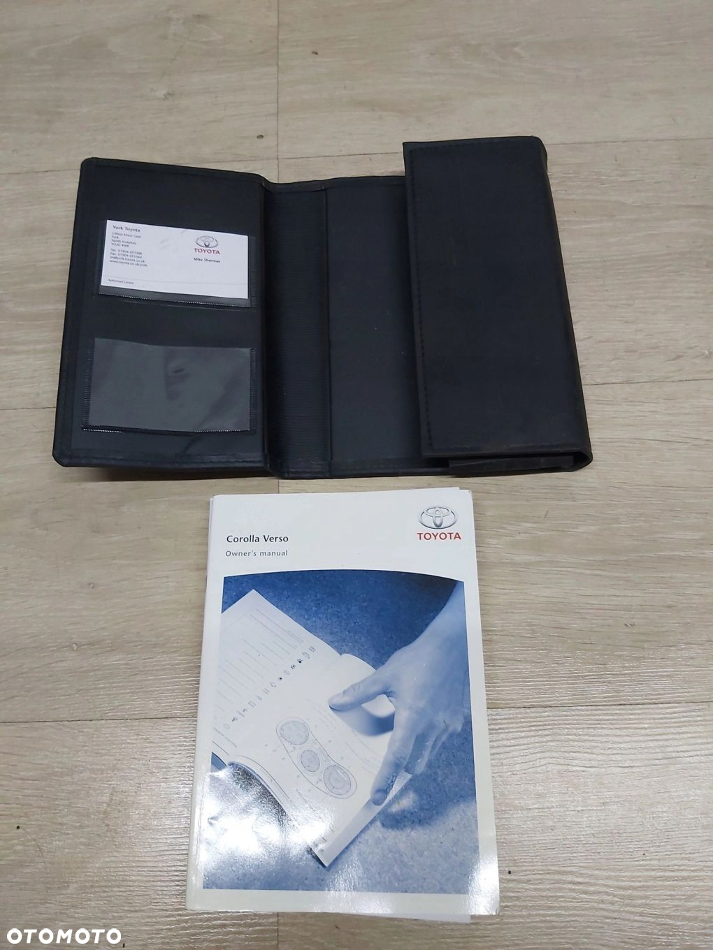 Toyota Corolla VERSO Etui Instrukcja pokrowiec na dokumenty - 4