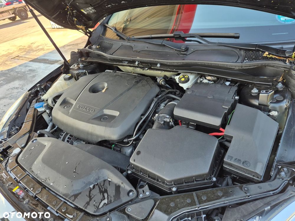 Volvo V40 T3 Geartronic Momentum - 41