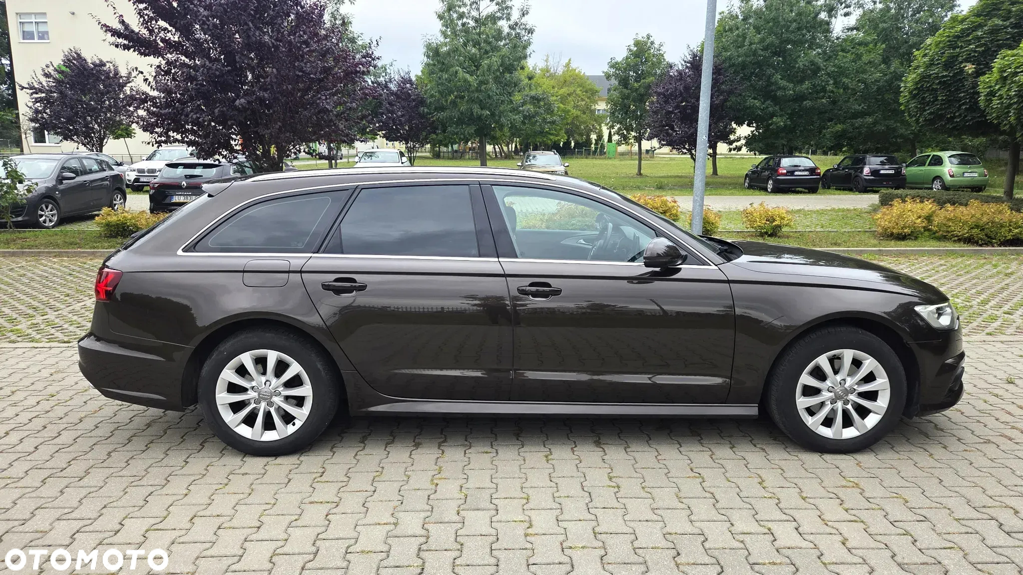 Audi A6 Avant 2.0 TDI Ultra S tronic - 8