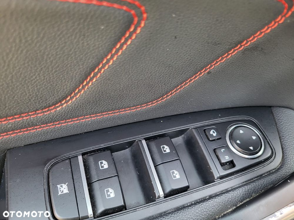 Kia Ceed 1.6 T-GDI DCT7 OPF GT - 26