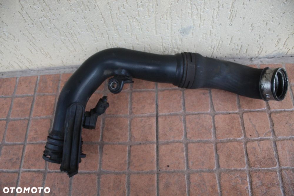 RURA PRZEWÓD INTERCOOLERA VW PASSAT B6 2.0 TDI 3C0145770C - 2