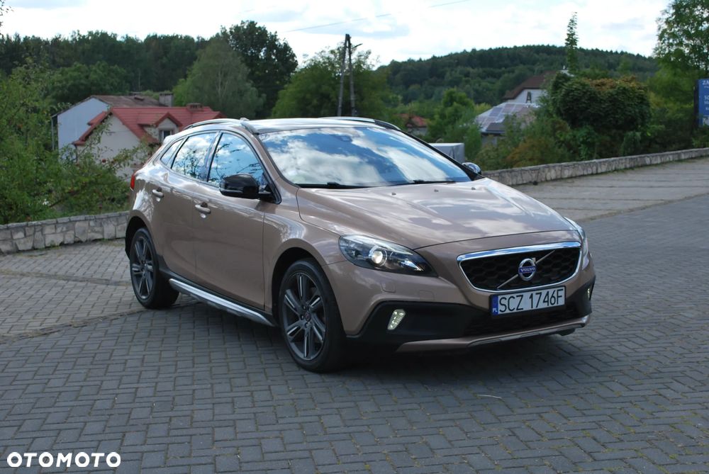 Volvo V40 Cross Country D4 Summum - 9