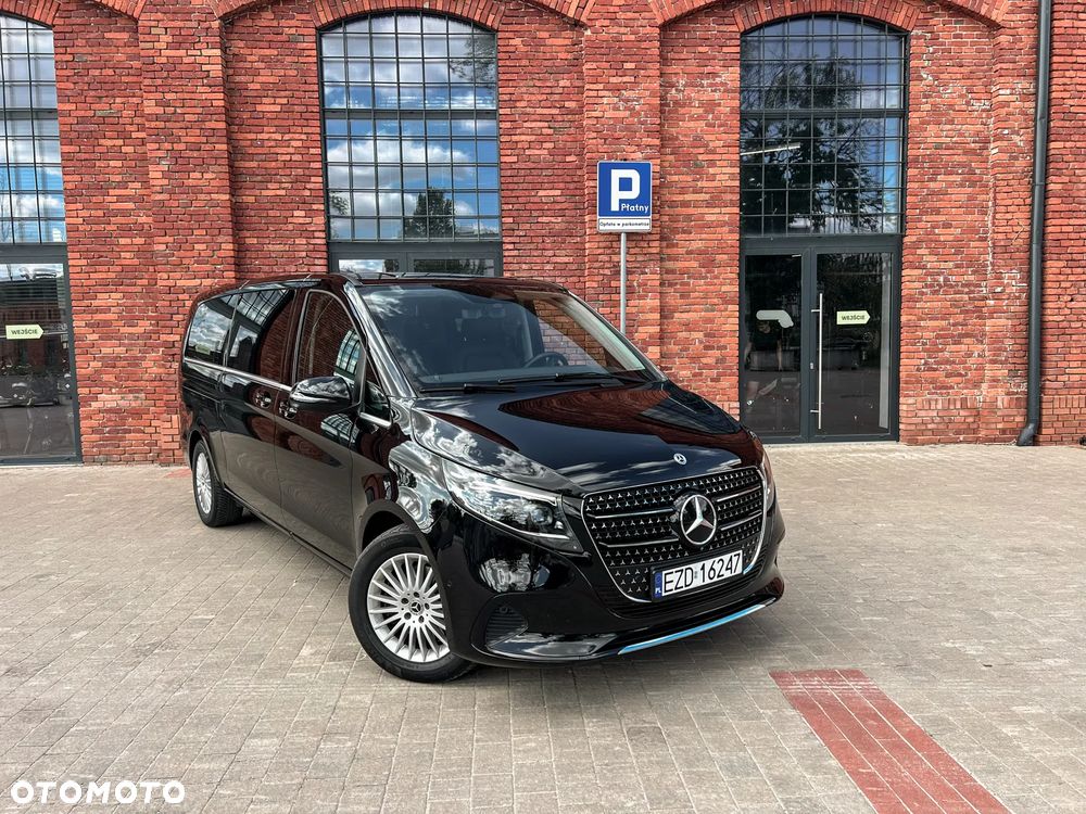 Mercedes-Benz Klasa V 300 d Extralang 4Matic 9G-TRONIC Avantgarde - 6
