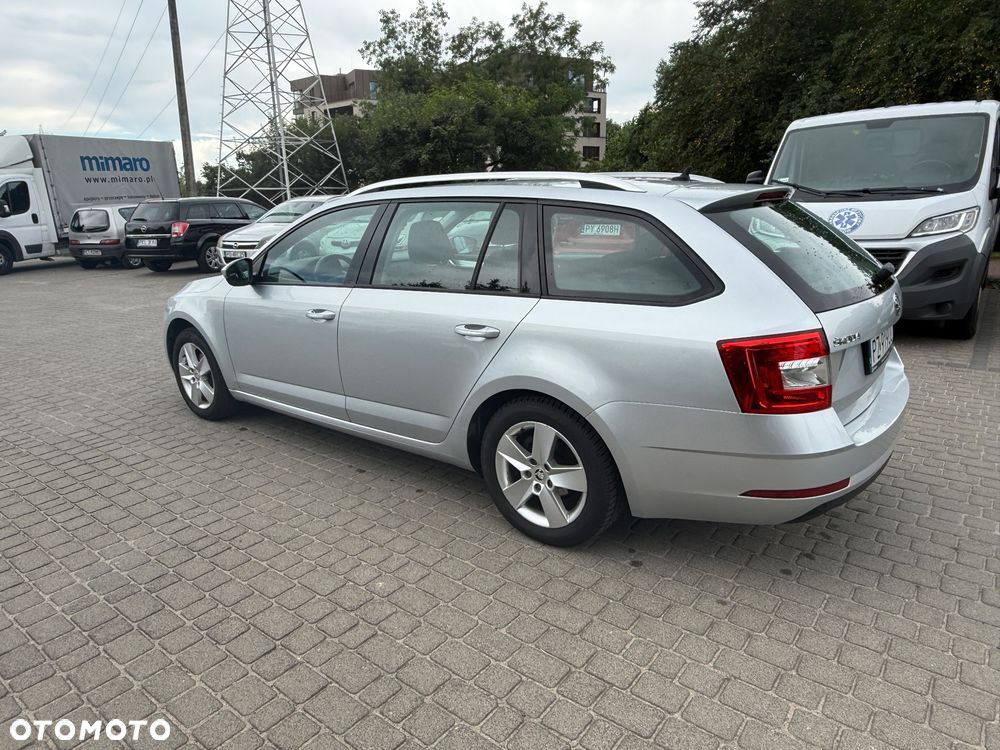 Skoda Octavia 1.6 TDI Ambition - 3