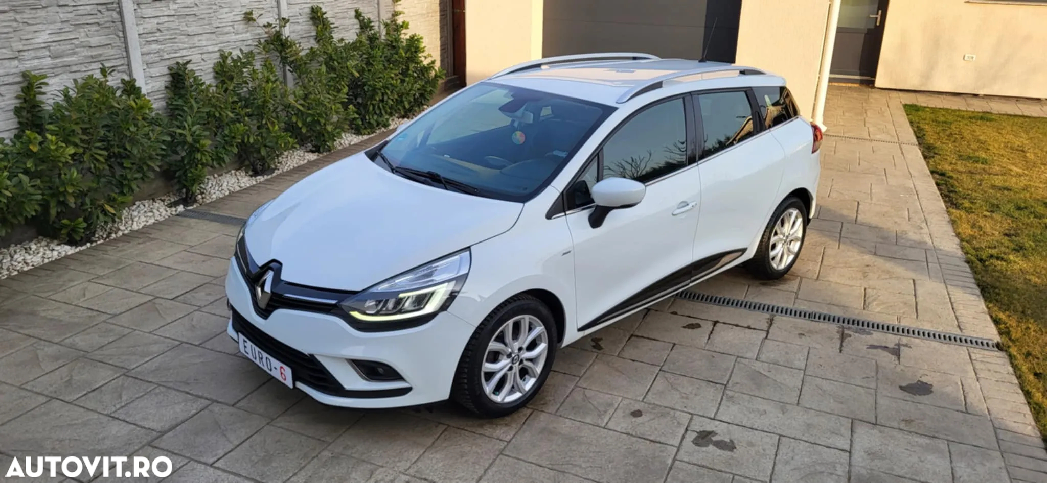 Renault Clio - 3
