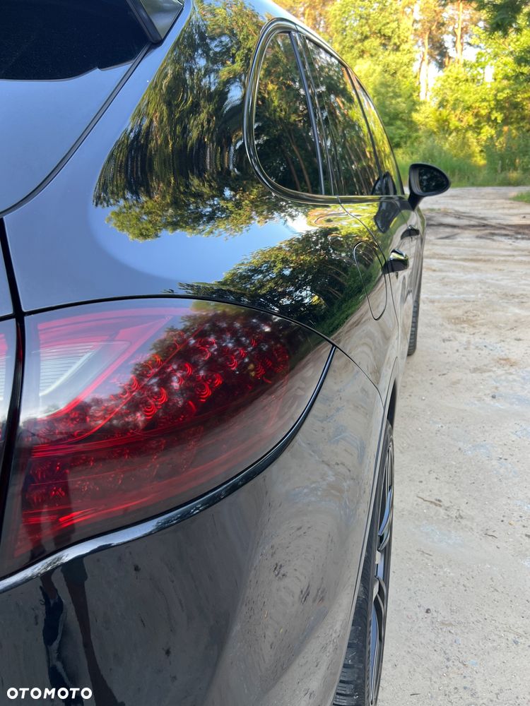 Porsche Cayenne S - 6