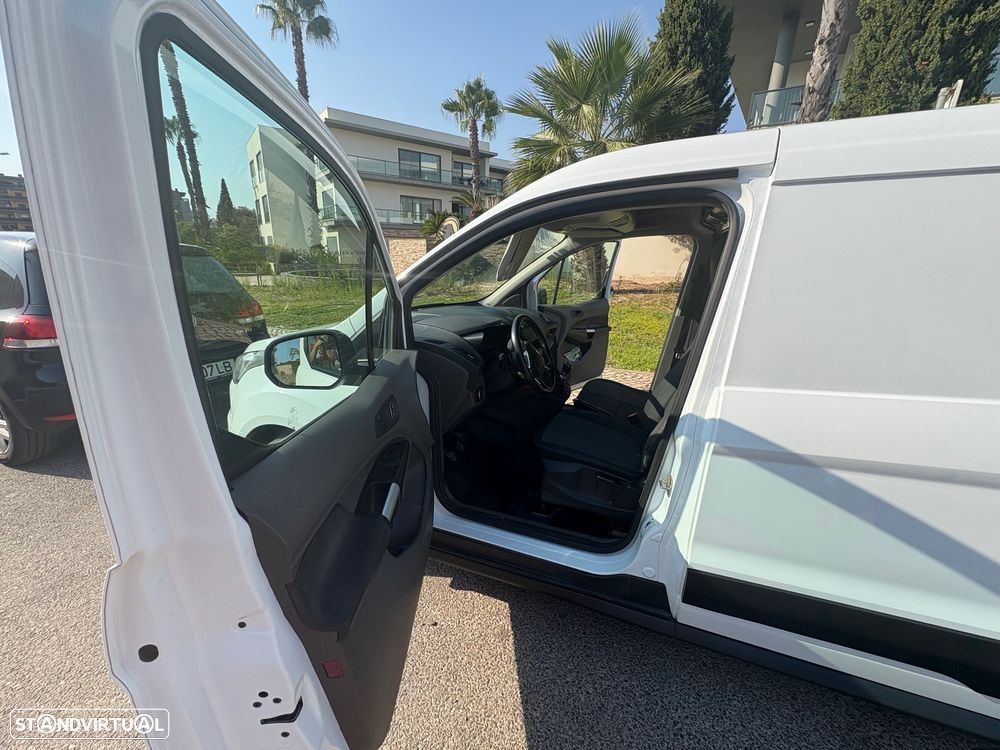 Ford Transit Connect - 18
