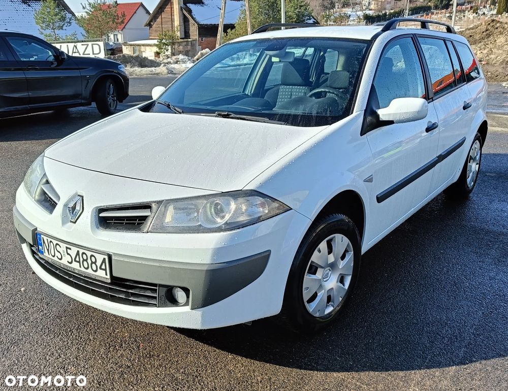 Renault Megane 1.6 Dynamique - 8