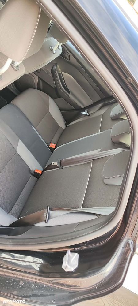 Ford Focus - 21