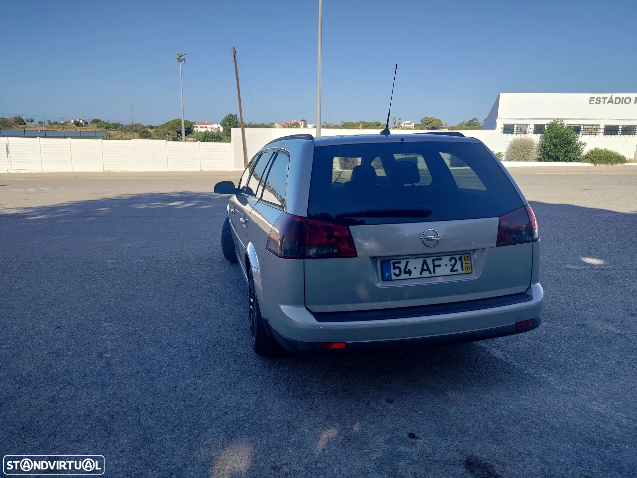 Opel Vectra Caravan 1.9 CDTi Elegance - 4