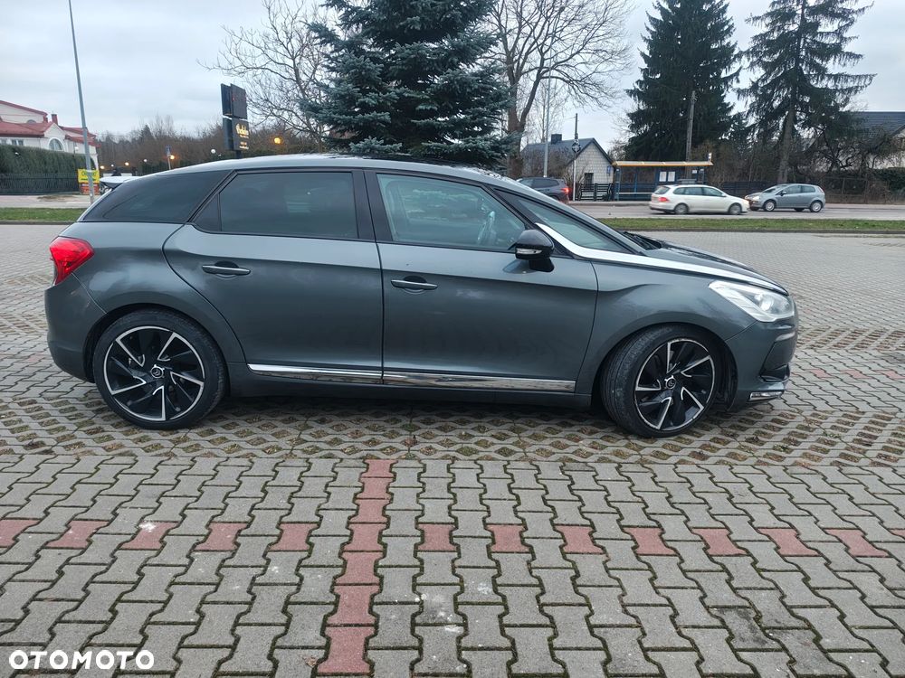 Citroën DS5 2.0 HDi SportChic - 5