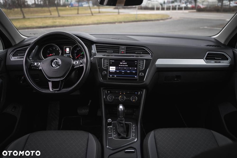 Volkswagen Tiguan - 4