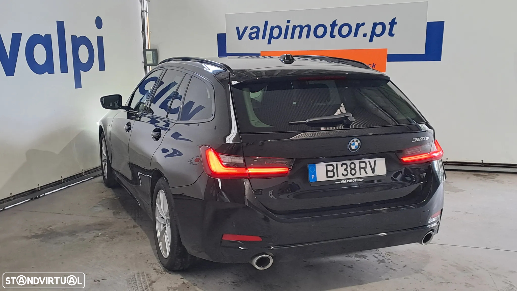 BMW 320 e Touring Auto - 9