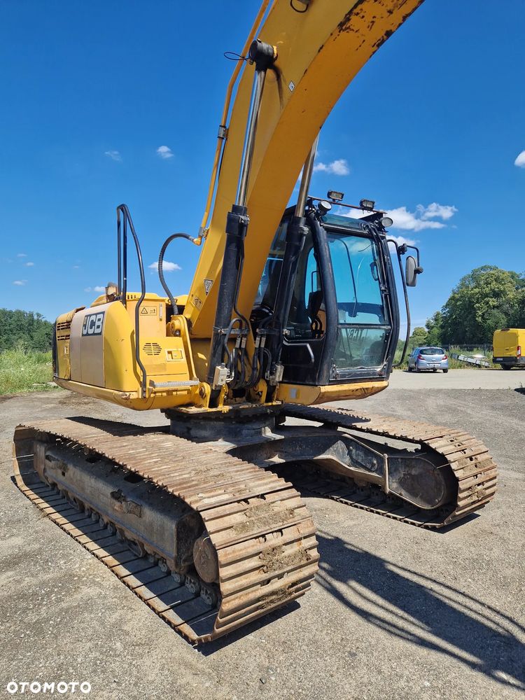 JCB JS 220LC - 4