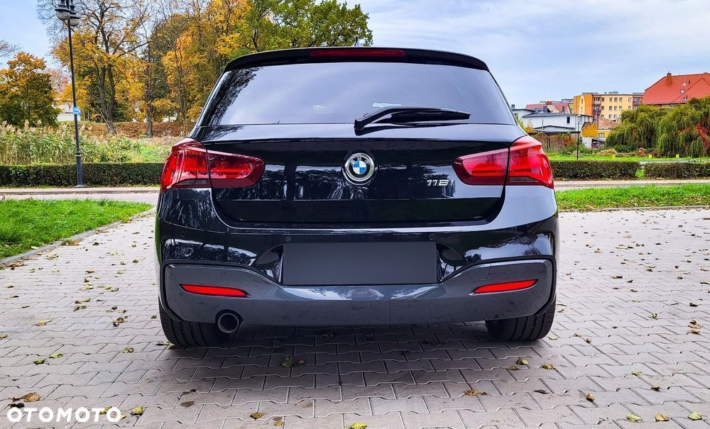 BMW Seria 1 118i M Sport Shadow - 7