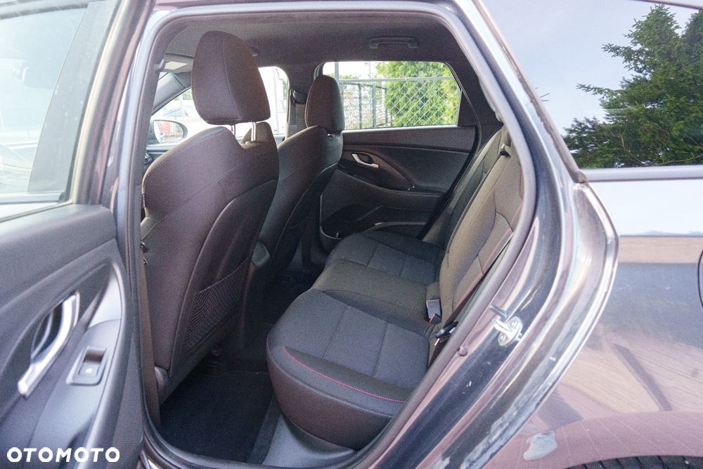 Hyundai i30 1.5 T-GDI 48V-Hybrid N-Line - 12