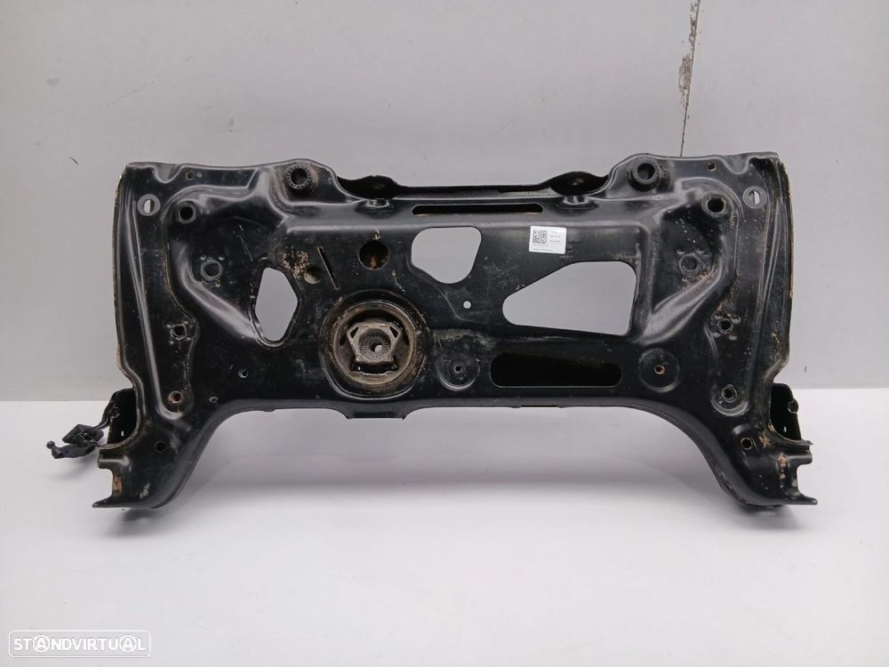 Charriot frente AUDI A3 Limousine (8YS)