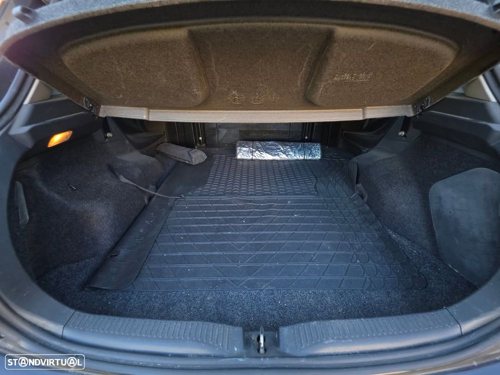 Toyota Auris 1.4 D4D AC - 7