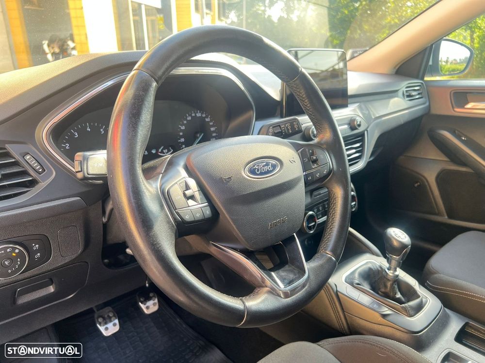 Ford Focus SW 1.0 EcoBoost S&S ACTIVE - 12