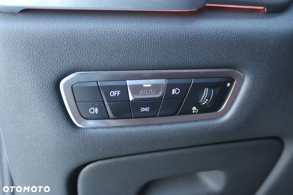 BMW X5 xDrive25d sport - 24