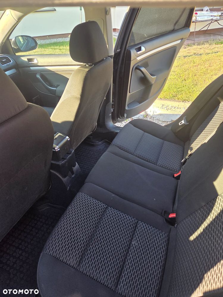 Volkswagen Golf 1.6 TDI Trendline - 7