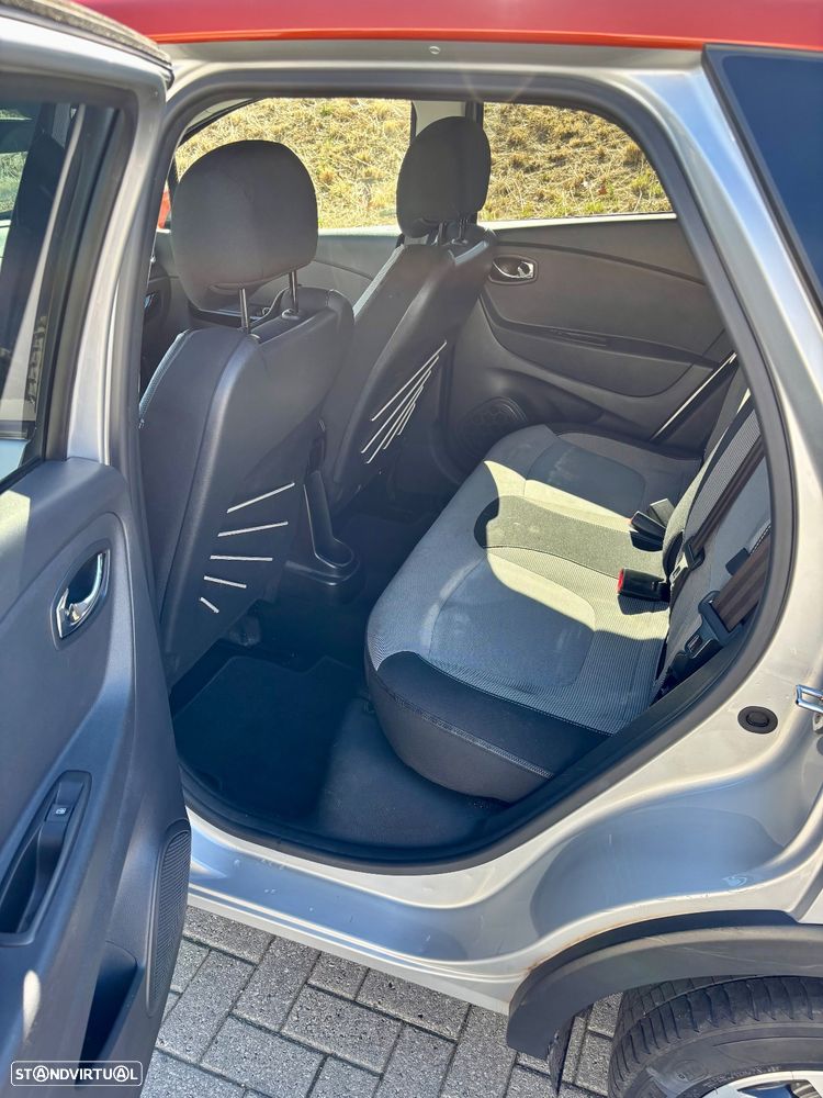 Renault Captur 0.9 TCE - 10