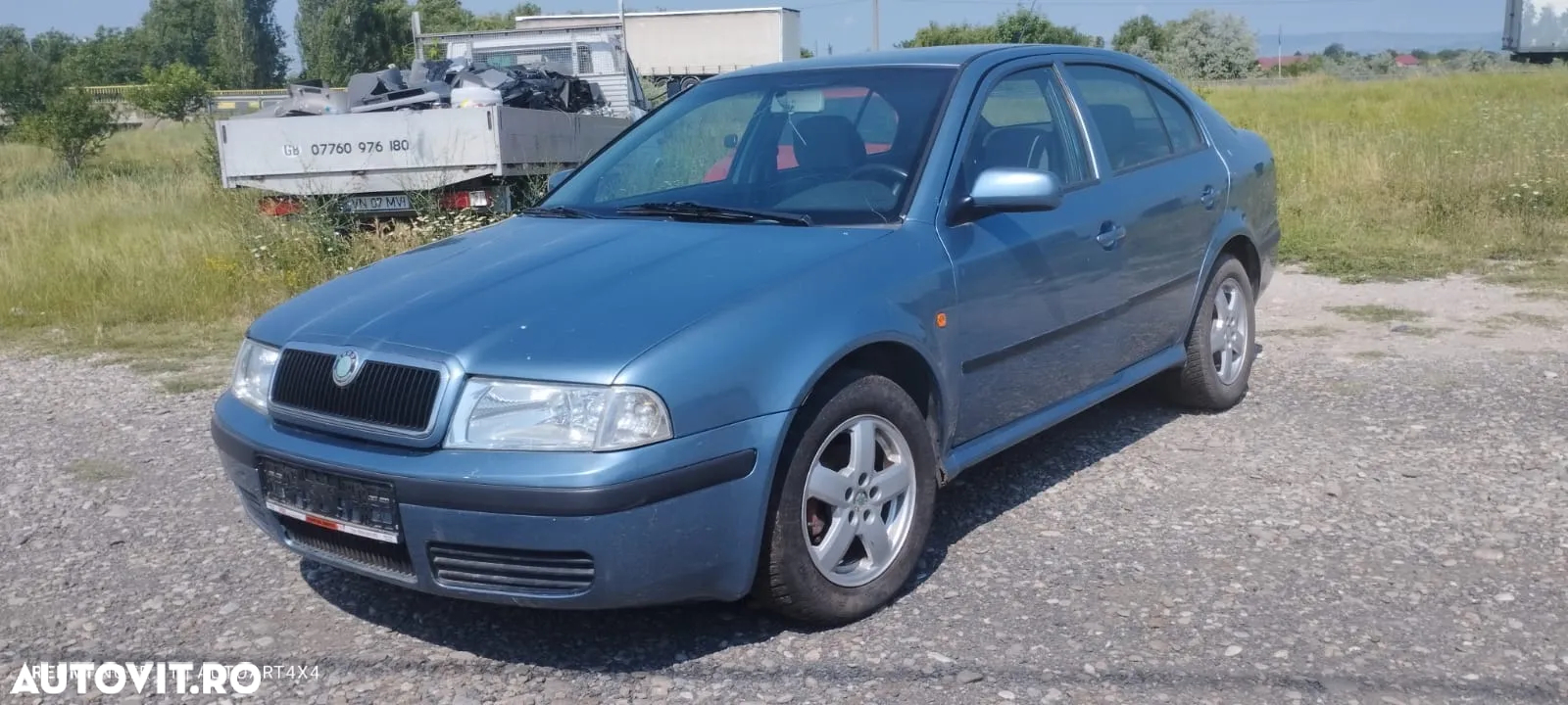 Dezmembrez skoda octavia 1.6 benzina bfq fabr 2009 - 4