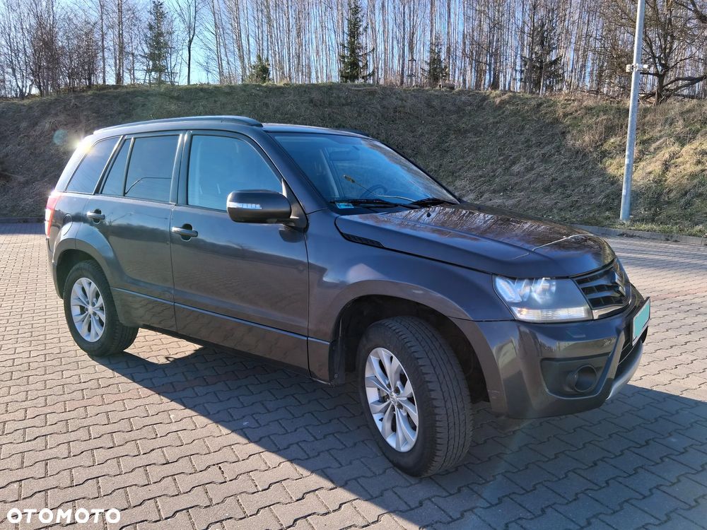 Suzuki Grand Vitara 2.4 De Luxe - 19