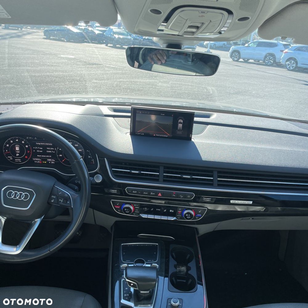 Audi Q7 - 13