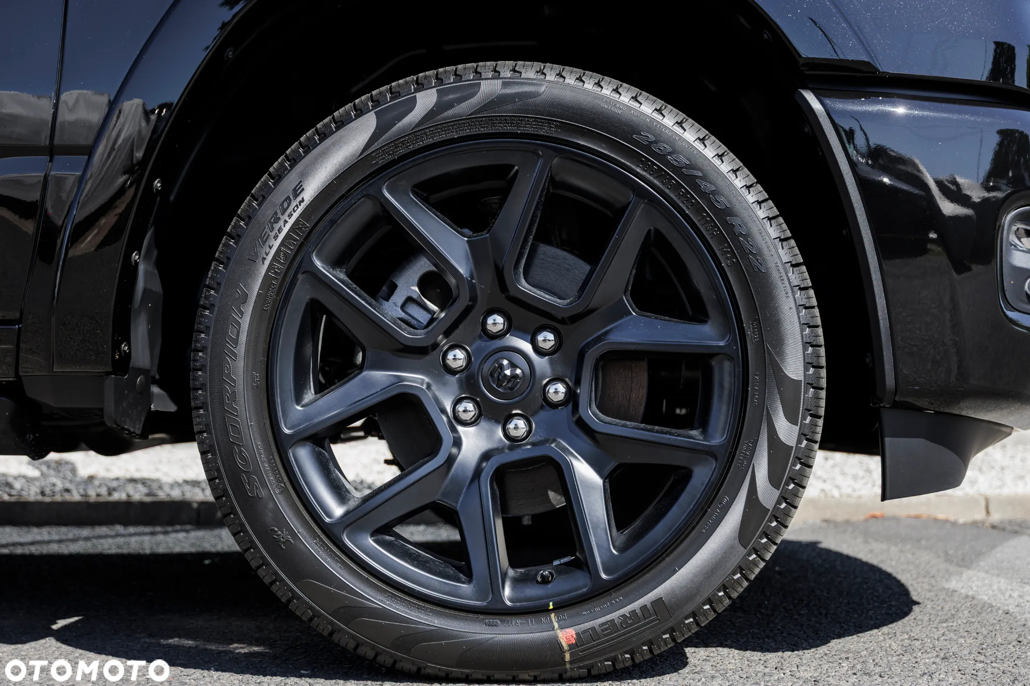 RAM 1500 - 10