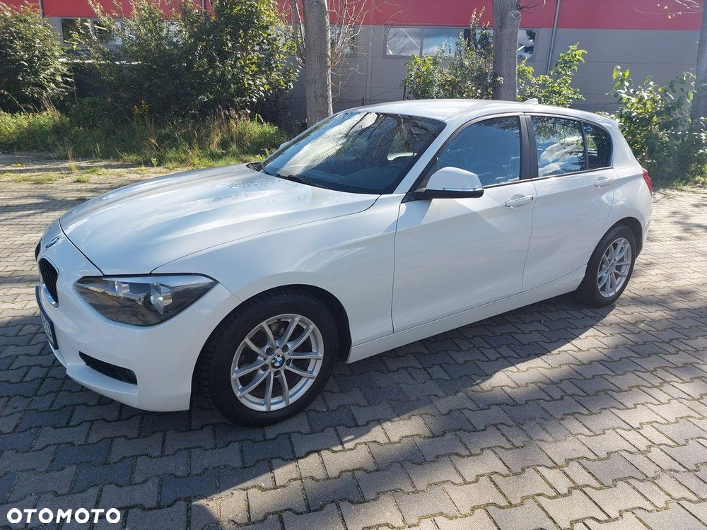 BMW Seria 1 114i - 13