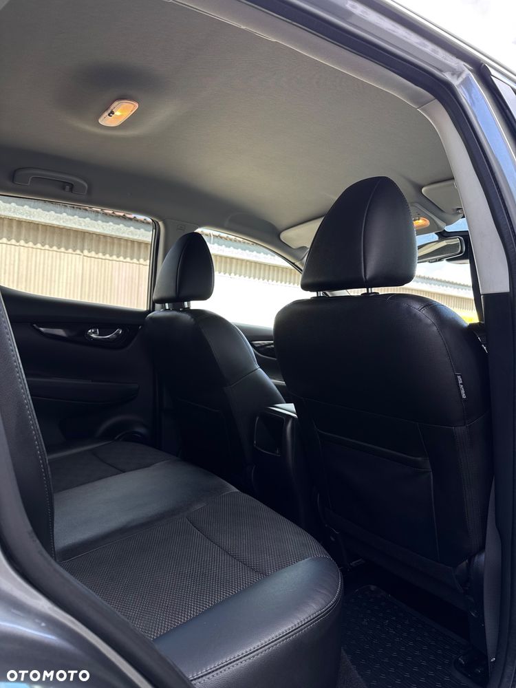 Nissan Qashqai 1.2 DIG-T Tekna EU6 - 15