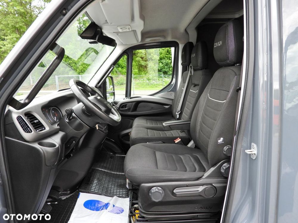 Iveco DAILY 35S18 PLANDEKA 10 PALET WEBASTO TEMPOMAT NAWIGACJA LEDY KLIMATYZACJA  180KM - 26