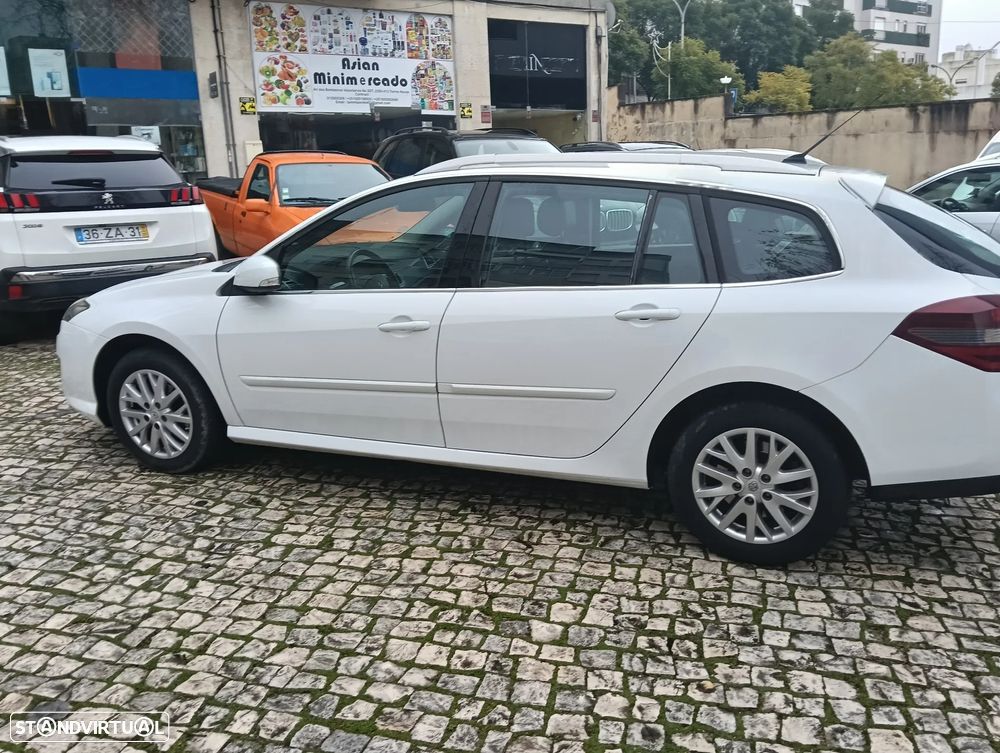 Renault Laguna Break 1.5 dCi Confort - 22