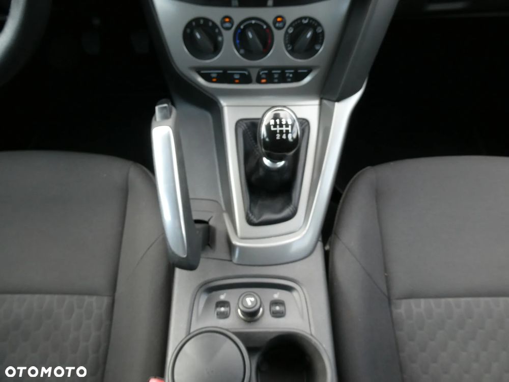 Ford Focus 1.6 EcoBoost Start-Stopp-System SYNC Edition - 20