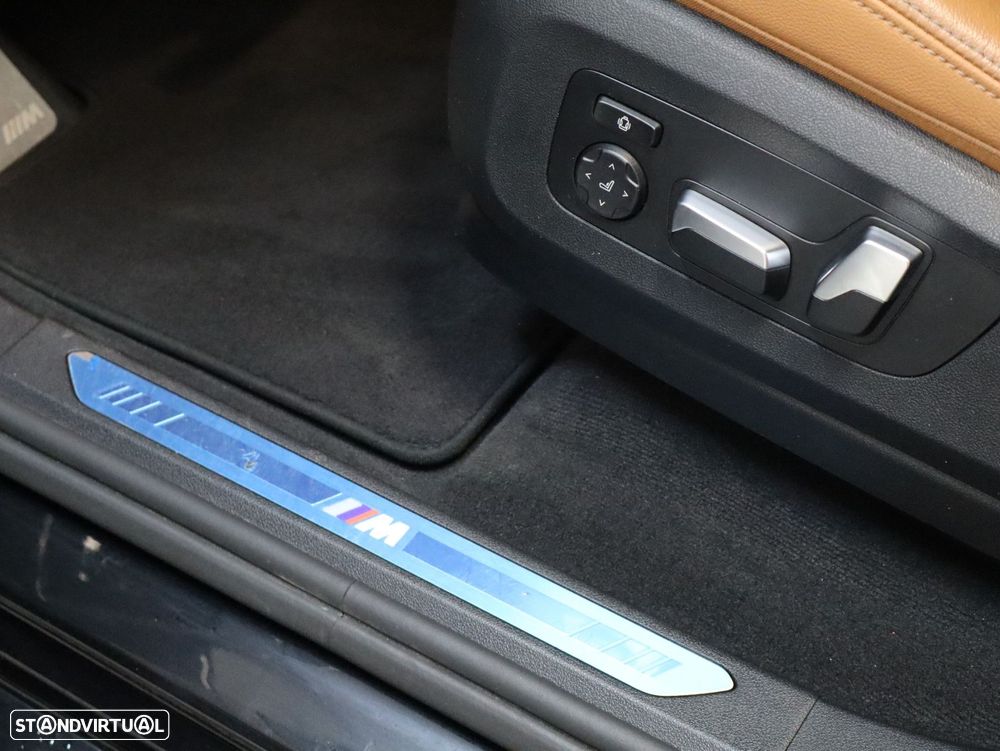 BMW X5 45 e xDrive Pack M - 22